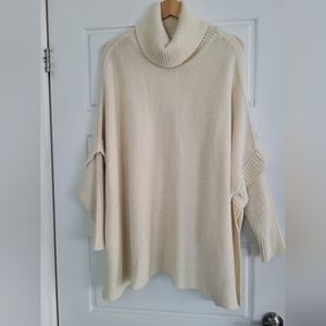 Gorgeous cream size large-2X knit sweater